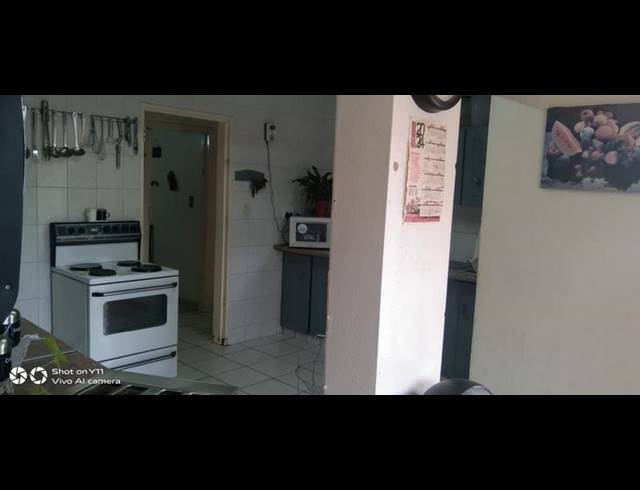 3 BEDROOM HOUSE FOR SALE IN VAN DYK PARK